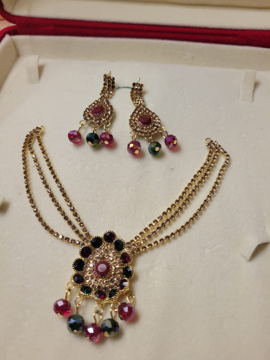 Imported Multicolor Stone Gold-Plated Jewelry Set with Pendant and Matching Earrings